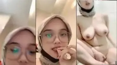 Baby Ica Jilbab Toge Agresif Brutal Viral Indonesia HD Streaming Hot poster
