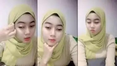 Bokep Jilbab Ukhti Nela Kembali Ngentot HD poster