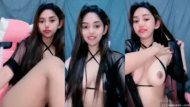 Toket Gede Dijilatin Lanjut Ngisep Kontol Puas Indo poster
